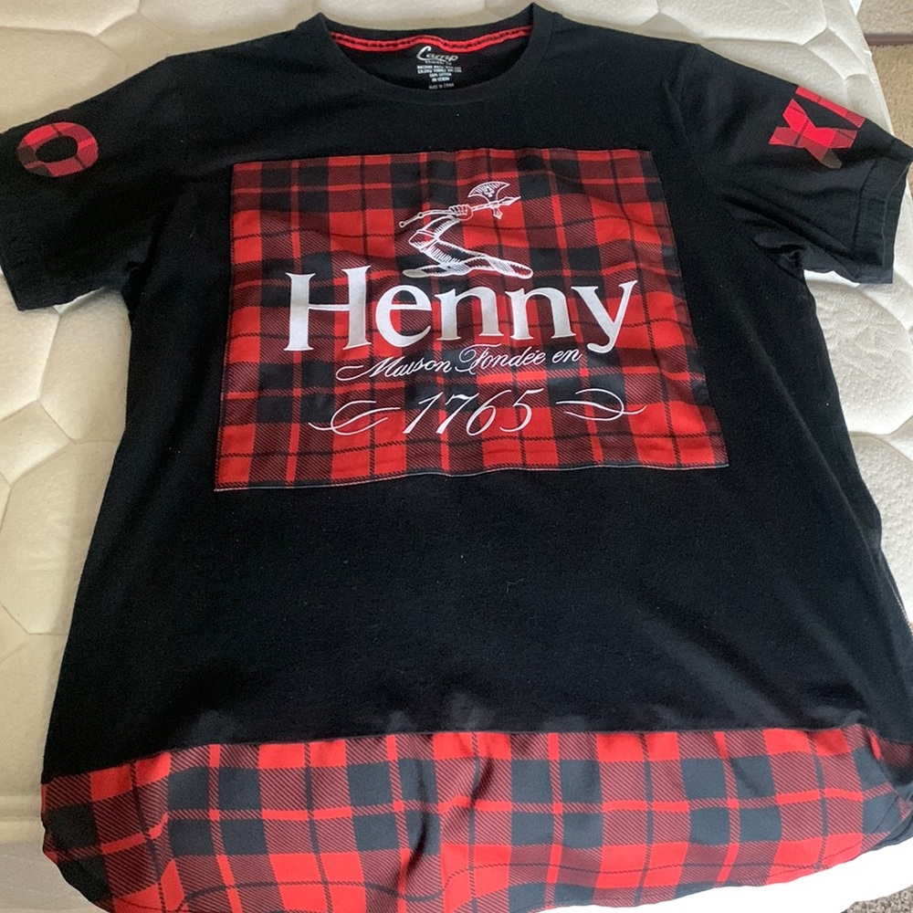 Henny Shirt